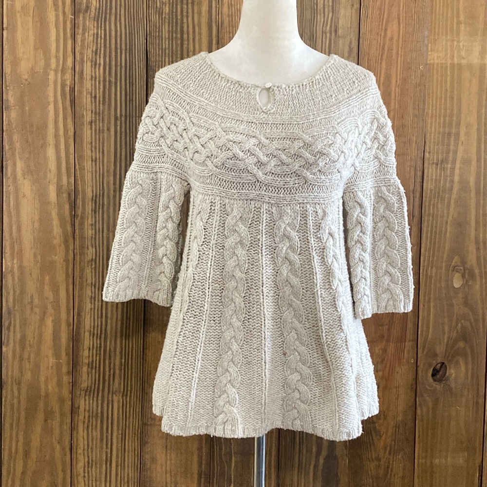 Gap Women's Cream Jumper